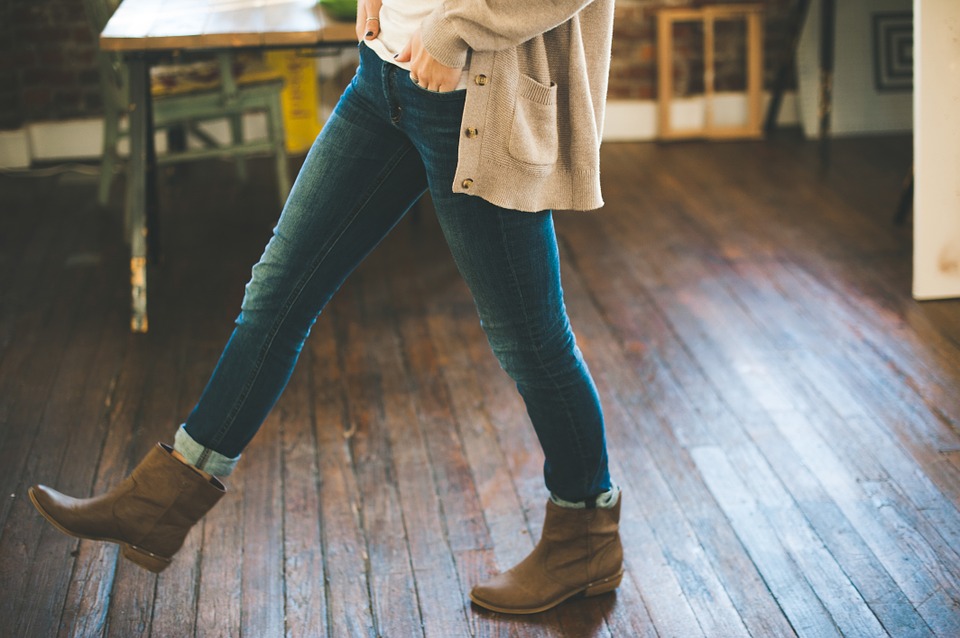 Red Button Jeans